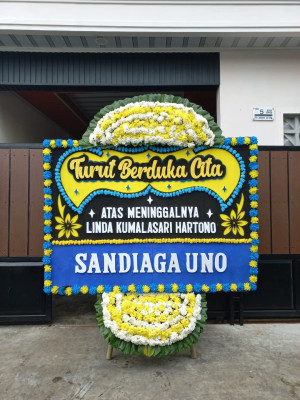 Papan Bunga Duka di Kepulauan Sula